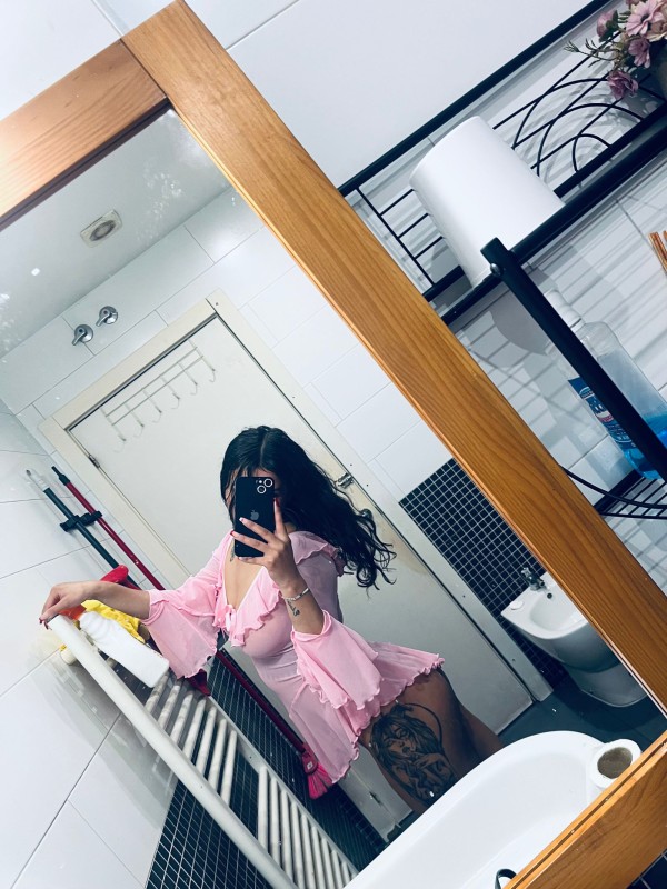 Hermosa latina