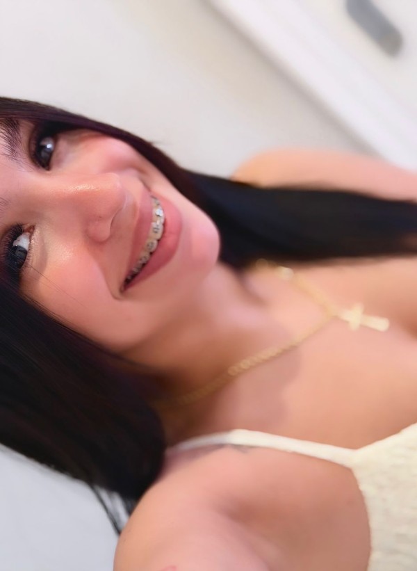 Laura novedad escort preciosa cariñosa pequeñita ️🩷