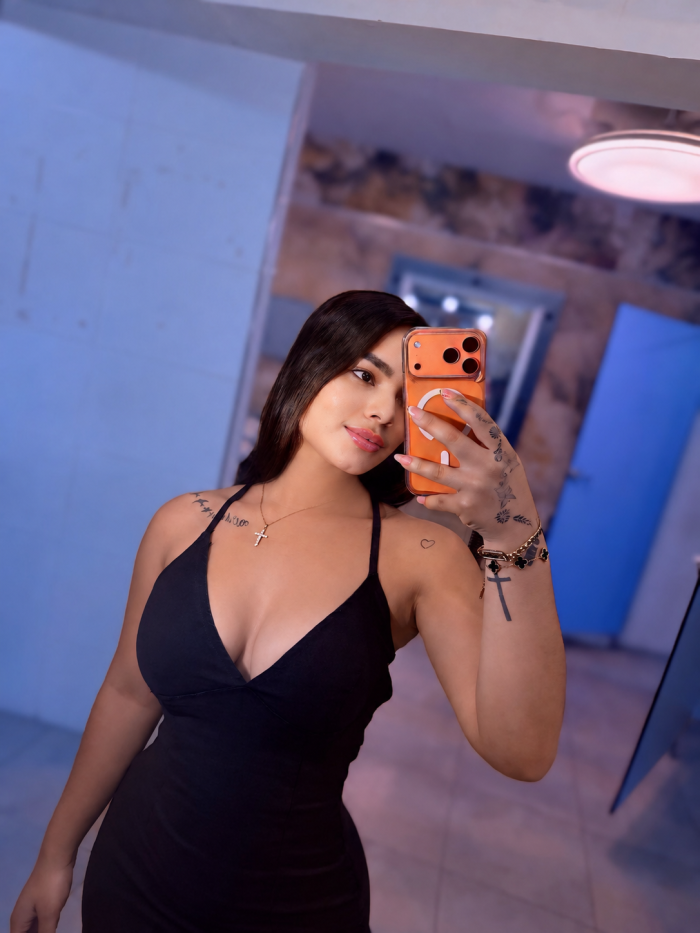 JOVENCITA CARIÑOSA MUY BUENA CHICA NUEVA AMOR