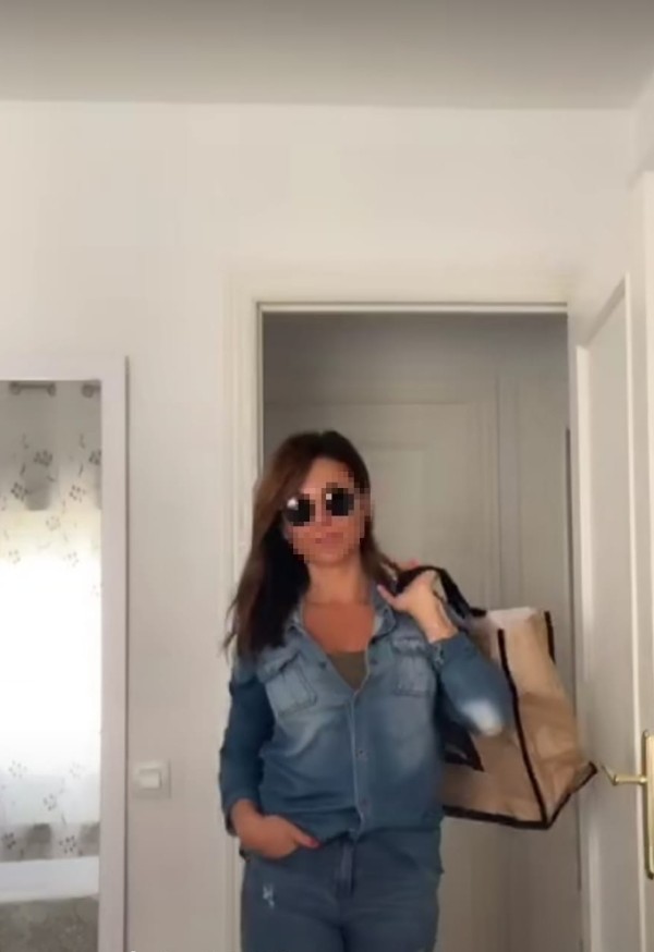 Carmen madurita recién llegada  hoteles Domi