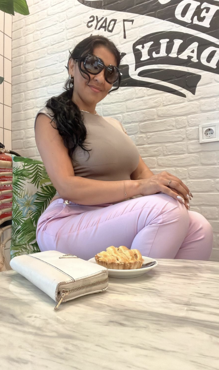 LA COLOMBIANA MÁS CACHONDA Y SALVAJE DE CASTELLÓN FRANCES NATURAL DELICIOSO