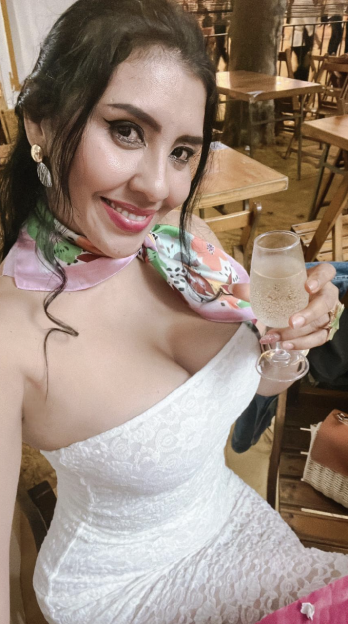 LA COLOMBIANA MÁS CACHONDA Y SALVAJE DE CASTELLÓN FRANCES NATURAL DELICIOSO