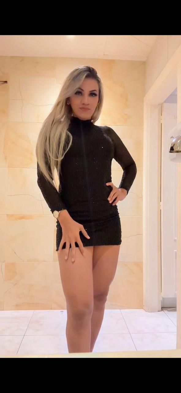 Con muchas ganas de  que me follen bien rico