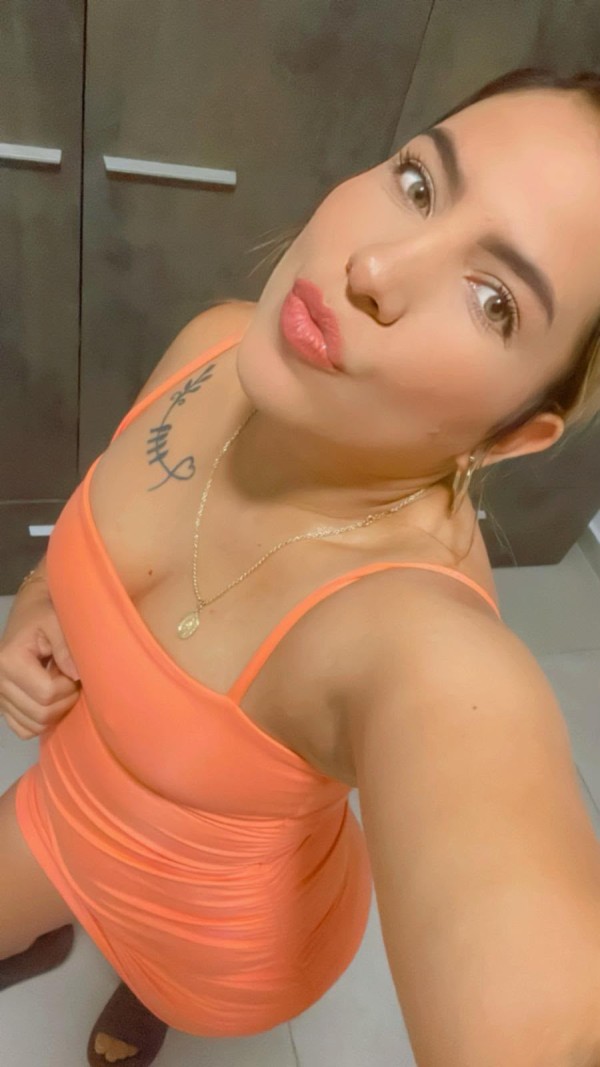 Rubia encantadora