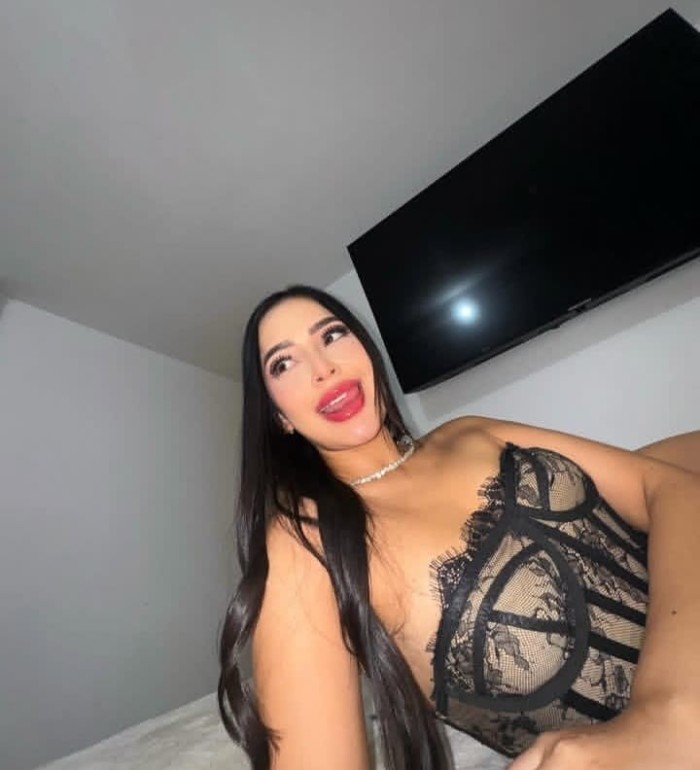 Chica vip dulce espectacular en Sabadell
