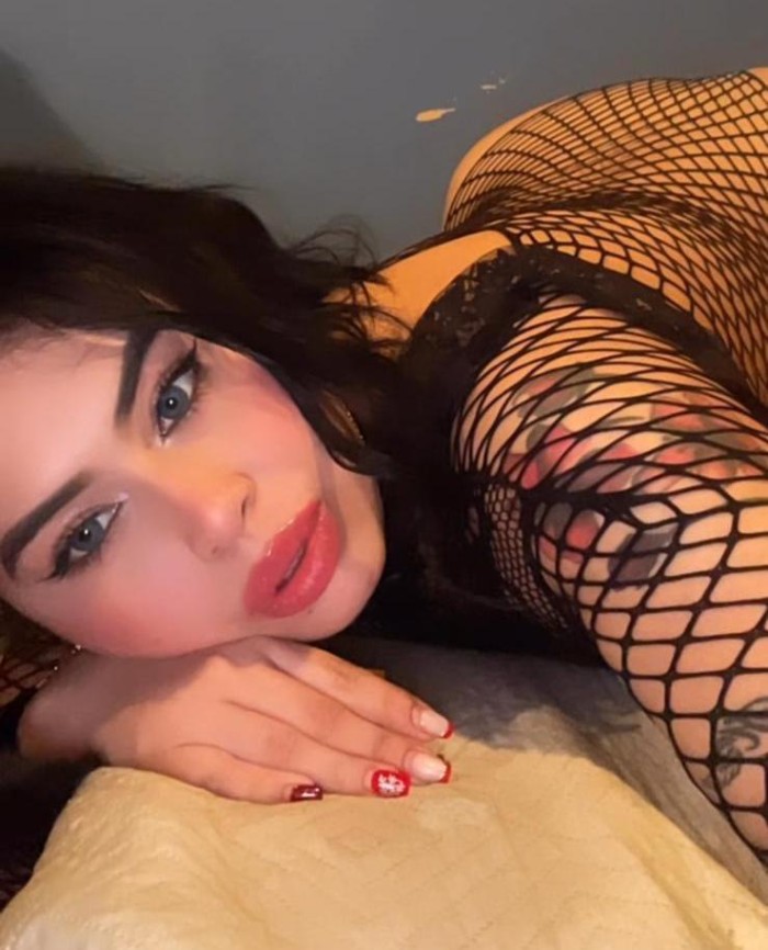 DIOSA SENSUAL EXQUISITA TRAVIESA Y PLACENTERA