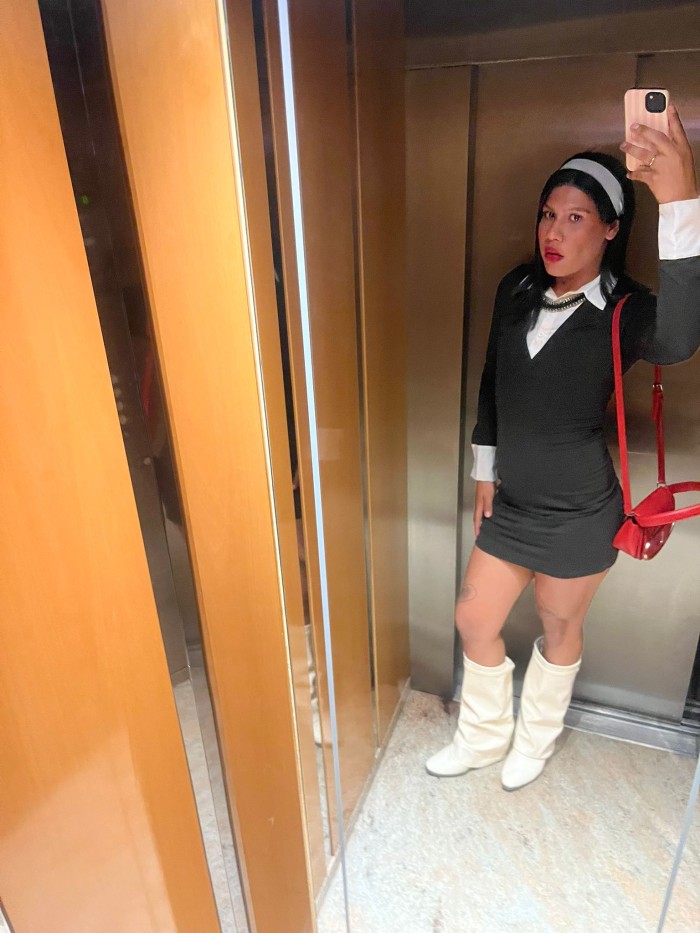 TRAVESTI JOVENCITA DOTADA