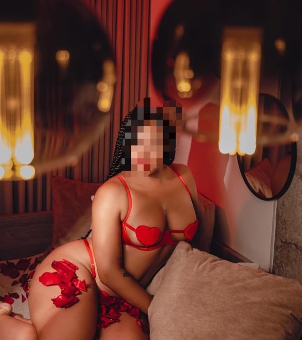 LINDA COLOMBIANA NALGONA Y TETONA, COMO TE GUSTA