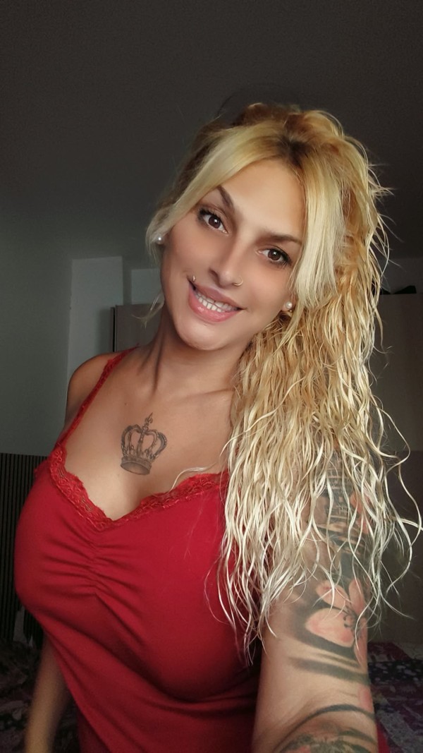 Mistress victoria número 1 sin límite sexo a pelo natural coño y culo