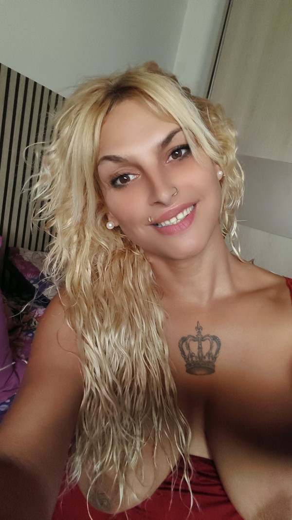 Mistress victoria número 1 sin límite sexo a pelo natural coño y culo