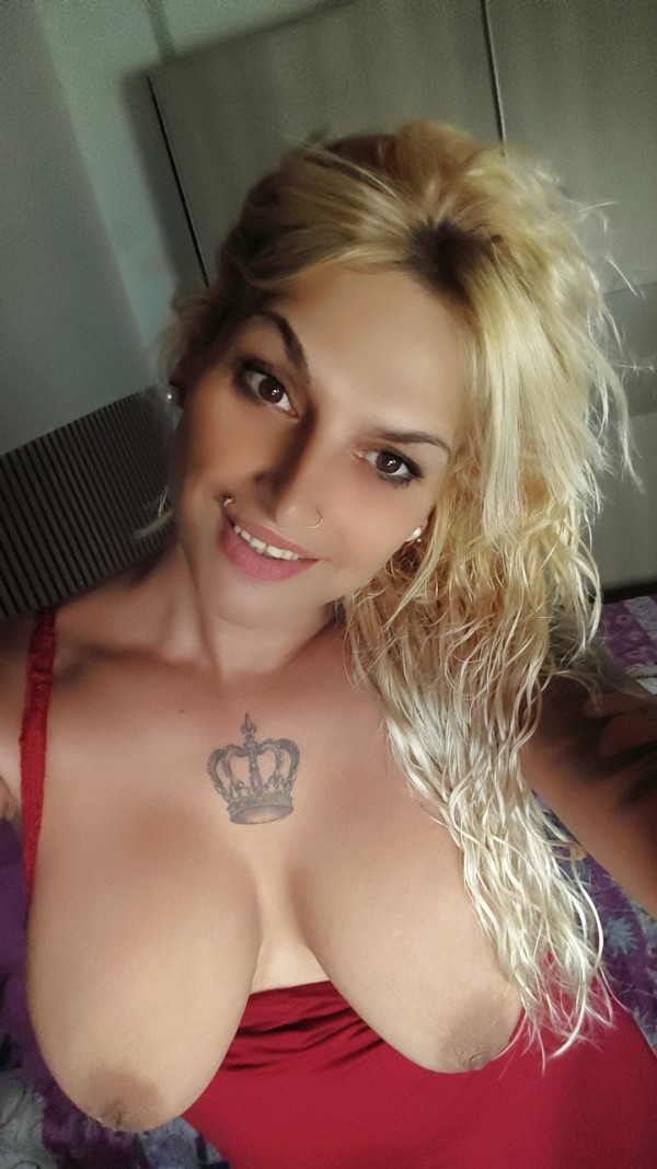 Mistress victoria número 1 sin límite sexo a pelo natural coño y culo