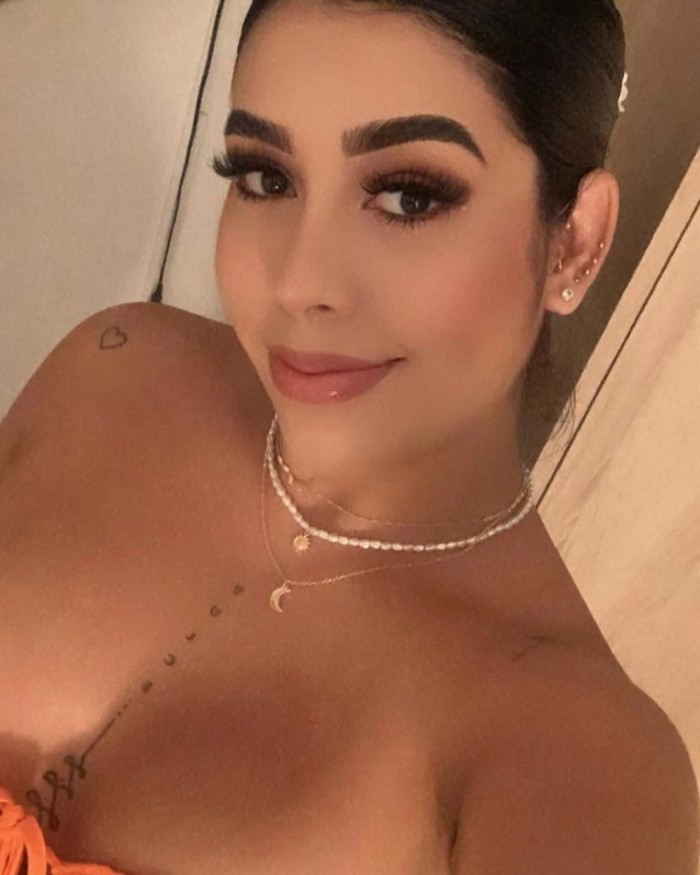 Jovencita colombiana escort vip NOVEDAD