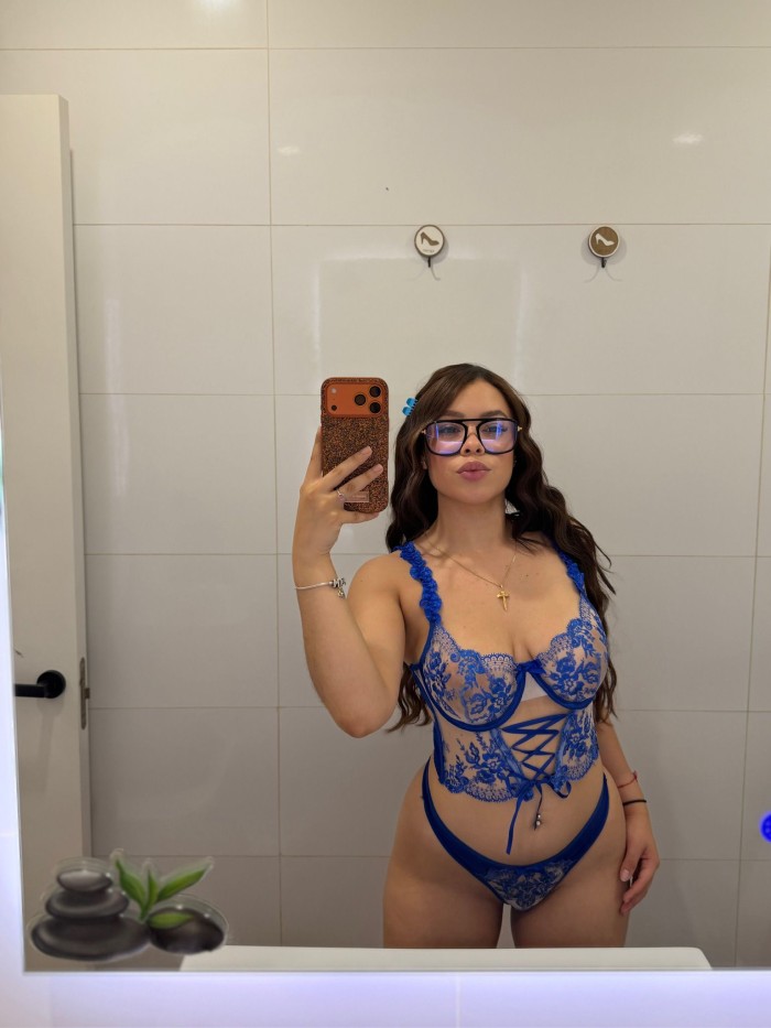 EN VALLECAS SEXY ARDIENTE COMPLACERE TUS CAPRICHOS