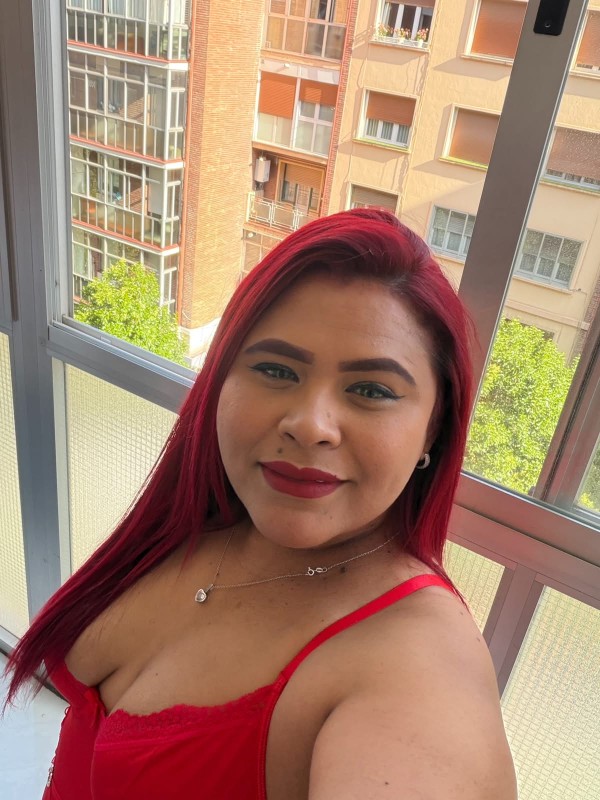 Desire latina fiestera de buena presencia ven y la pasaremos rico