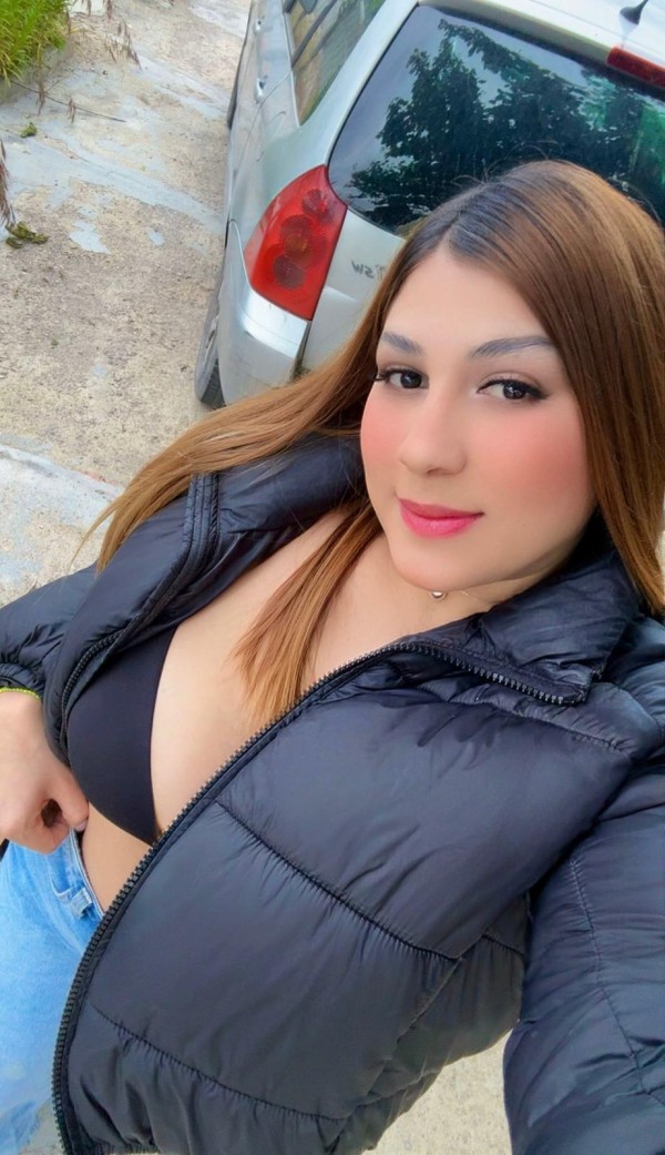 me como tu polla entera lechuda