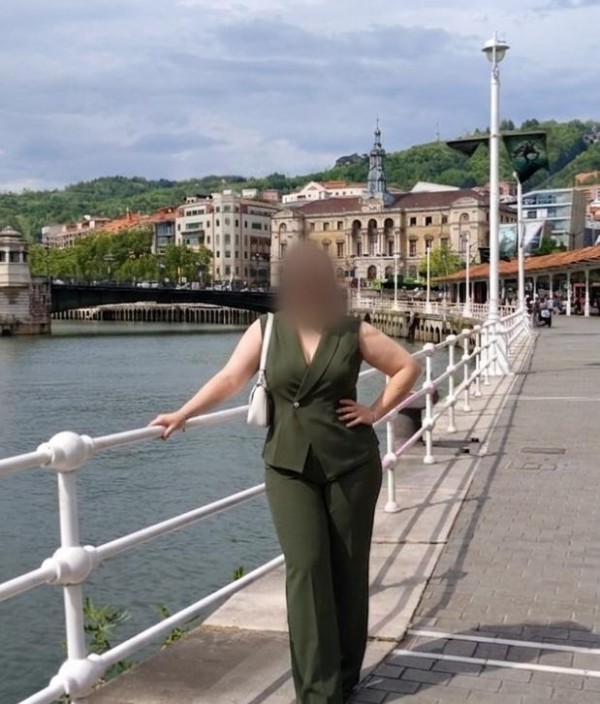 ESPAÑOLA MASAJISTA EXPERTA EN DAR PLACER A TOPE