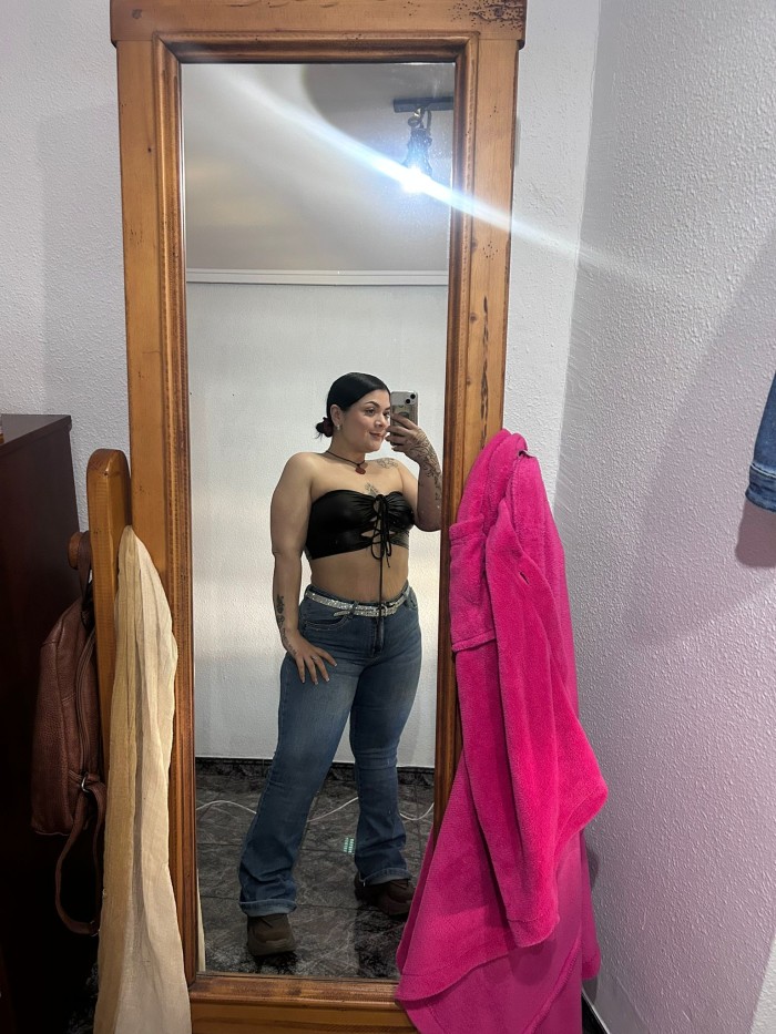 PASAME LA POLLA POR MIS TETAS