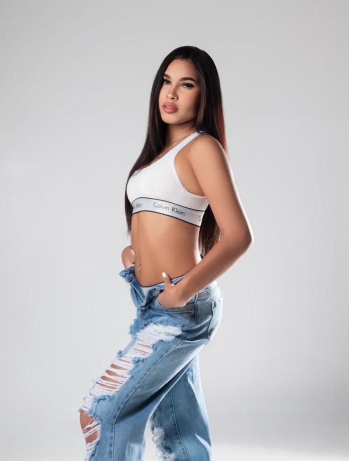 CHARLOTT ATREVIDA Y MUY ENTREGADA EN ALICANTE
