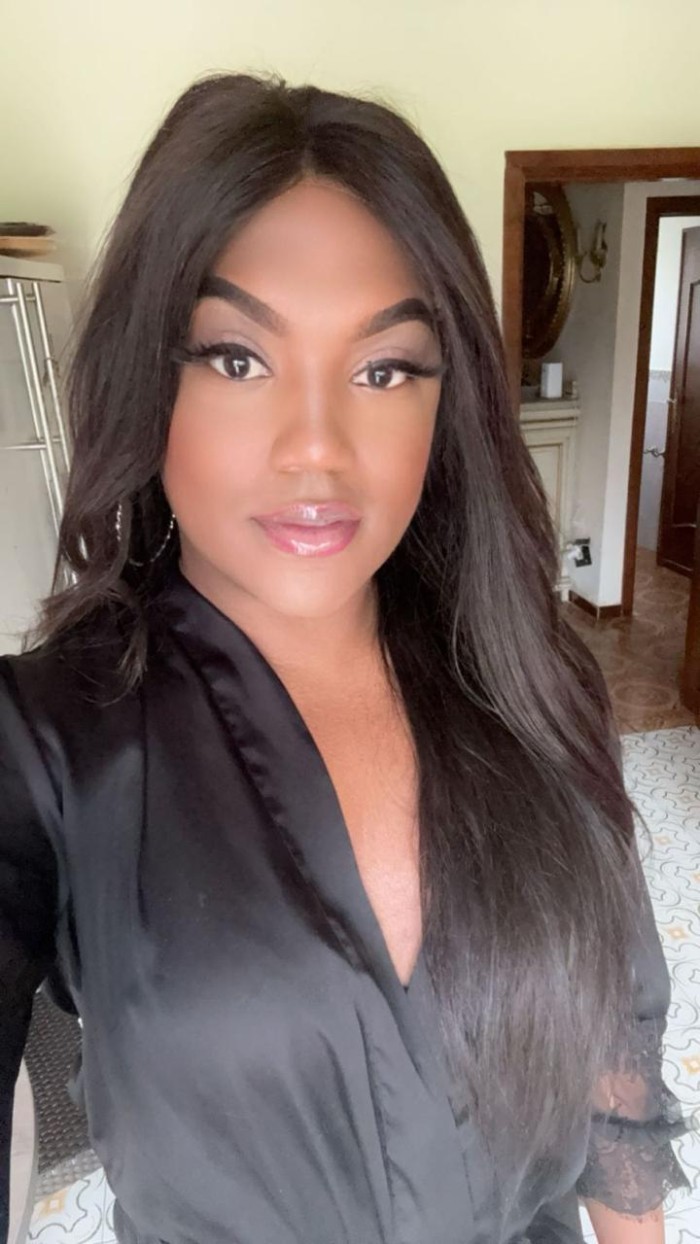 Super TRANS MULATA COLOMBIANA!