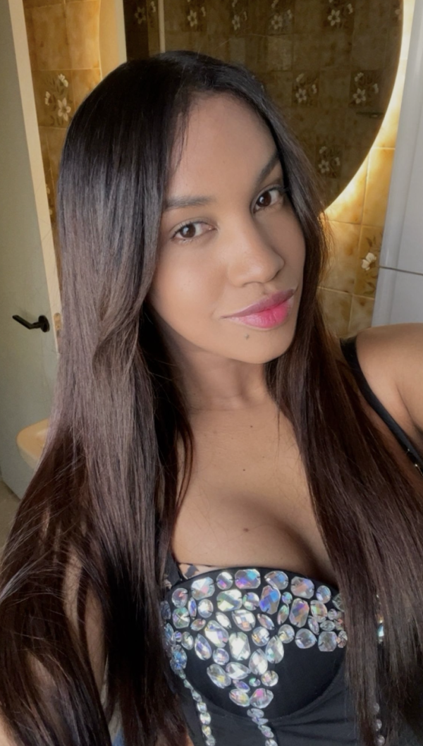 ★ TRANS PASIVA ★ Cariñosa, con curvas espectaculares