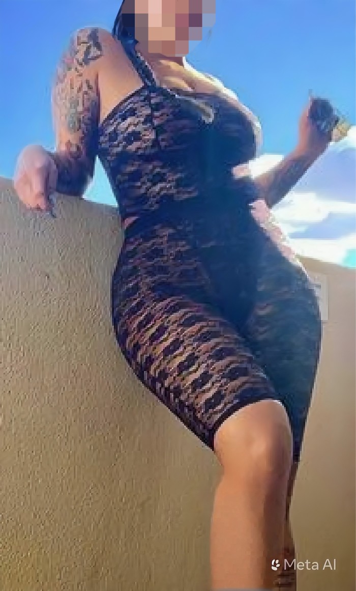 En Adeje -Bella erotic Masseuse