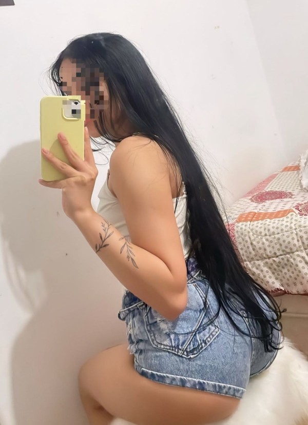 STEFANNY, 23 AÑOS —POR PRIMERA VEZ EN JEREZ DE LA FRONTERA