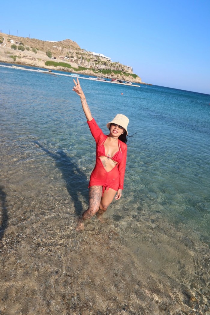 MARTINA ATREVIDA COLOMBIANA EN MARBELLA