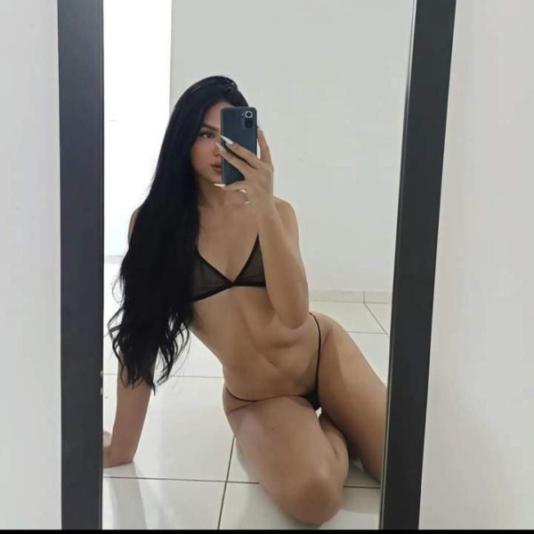 Te doy biberón! Dame mamada rica! Ven! Fiesta