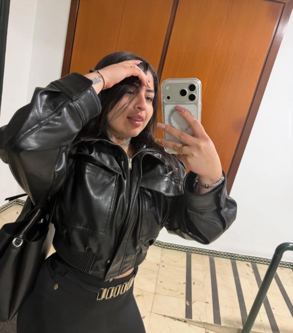 Latina senxual Recién llegada erotica