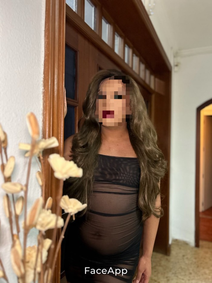 Travesti cachonda