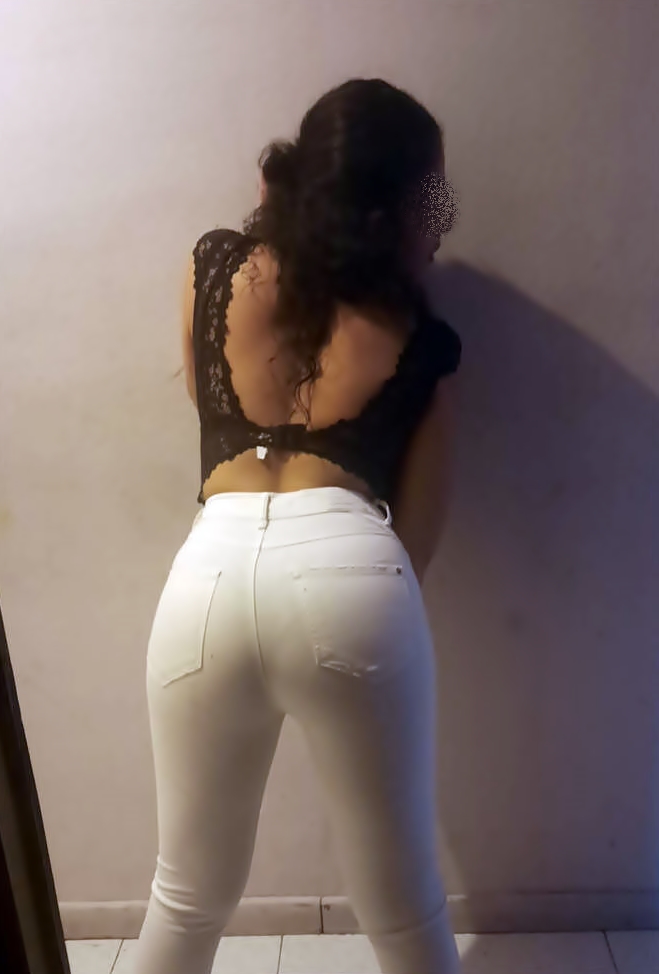 Fátima chica árabe en Granollers centre fiestera