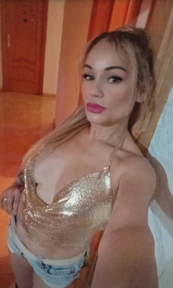 TREMENDAMENTE FOGOSA Y MUY PASIONAL…!!!