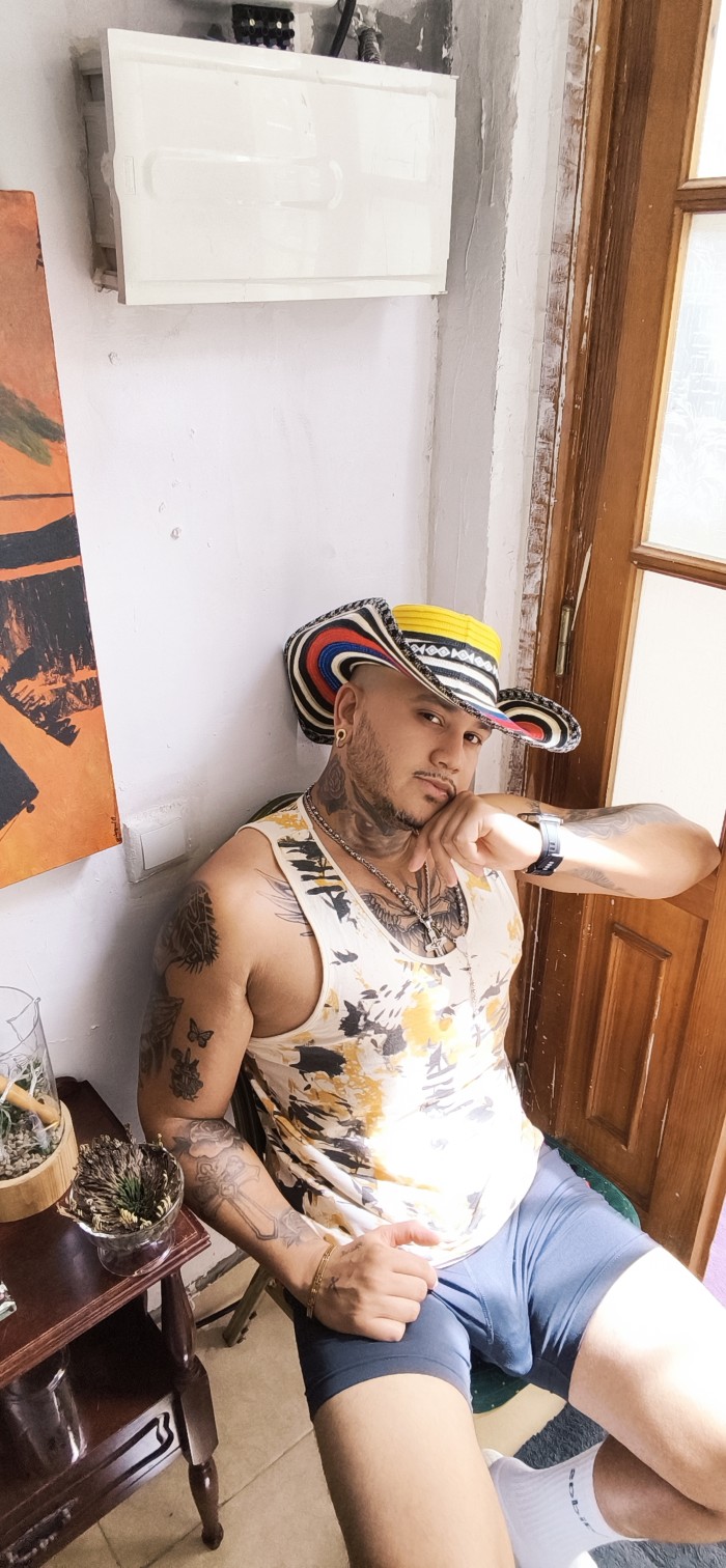 CHICO DE COMPAÑÍA VENEZOLANO EN LAS PALMAS,X.,.XXX