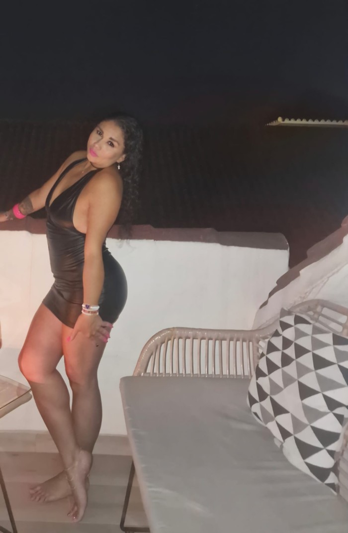 MADURITA LATINA DIVERTIDA EXTROVERTIDA 24h GETXO
