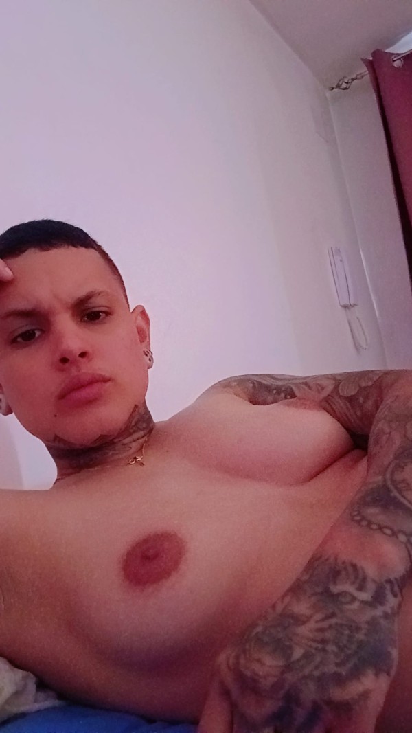 Chico trans versátil fiestero 24h