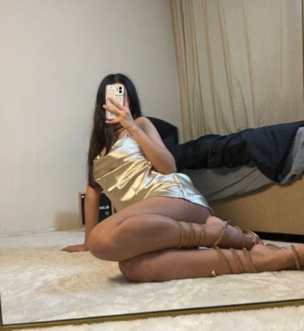 COLOMBIANA FIESTERA NUEVA EN PALMA DISPONIBLE