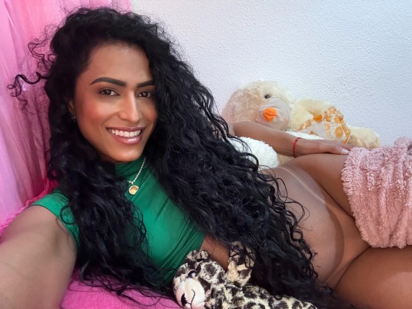 Luz chica trans nueva por Pueblo Nuevo.