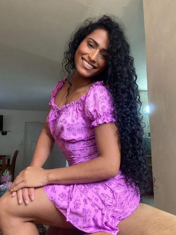 Luz chica trans nueva por Pueblo Nuevo.