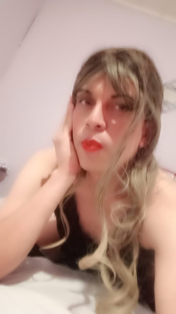 Sacha activa, pasiva, polla, fiestera