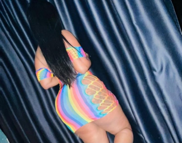 SOY CAMILA, COLOMBIANA DISCRETA Y ARDIENTE