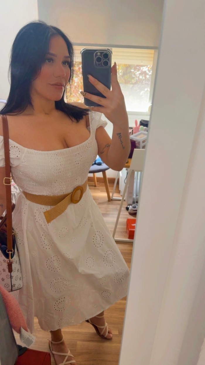 ANASTASIA MUY ATREVIDA EN ZARAGOZA