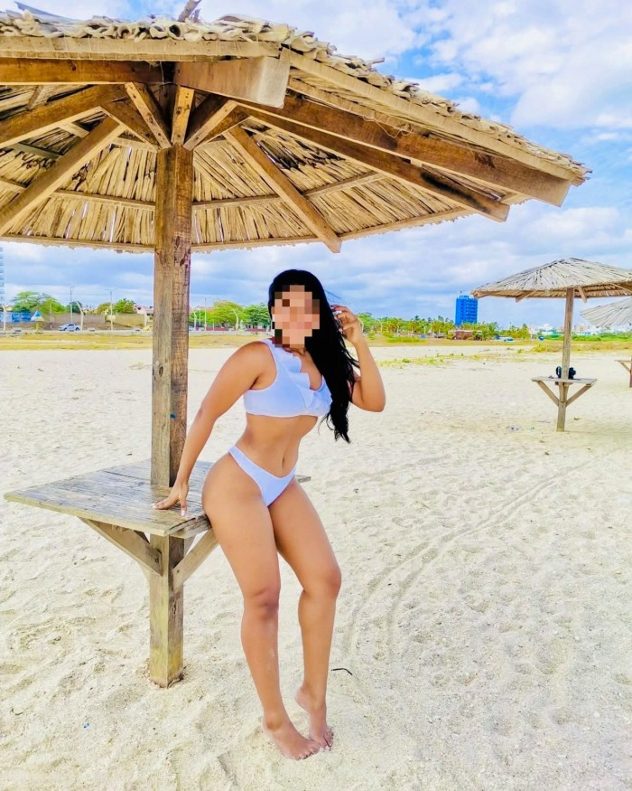 EN FUENCARRAL DIANA EXOTICAY COMPLACIENTE PARA TI