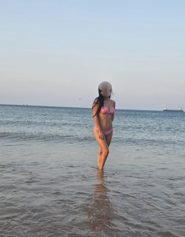 Brasileña espectacular delgadita de 26 años