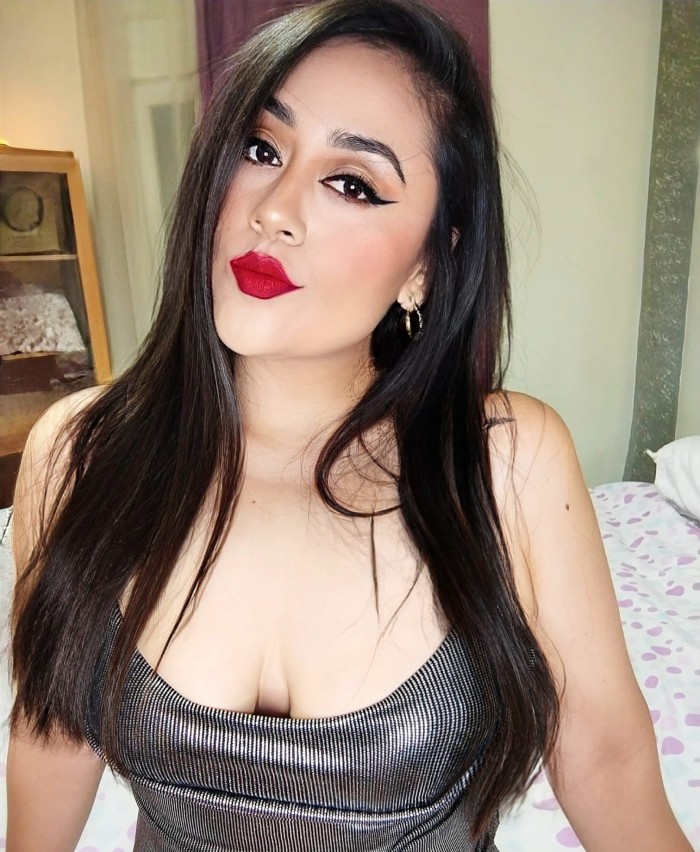 Novedad!!quiero que me comas mi coñito muy rico