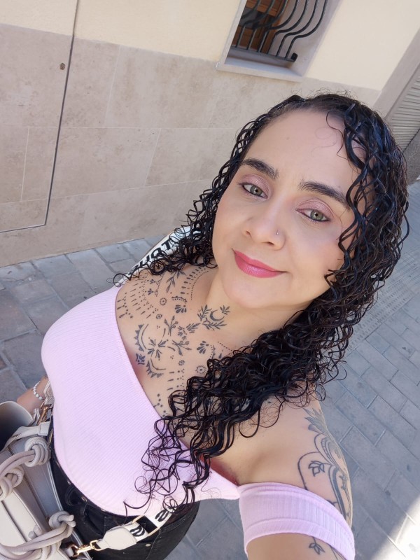 SOY DEMASIADO CALIENTE PARA FOLLAR