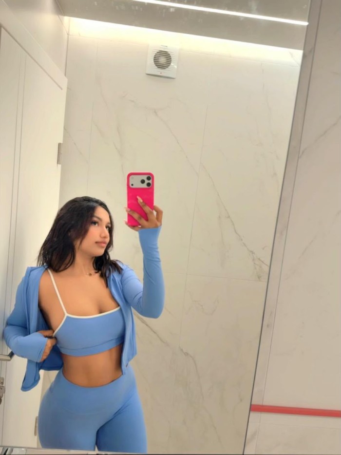 ABBY JOVENCITA ENCANTADORA Y APASIONADA, 633394569