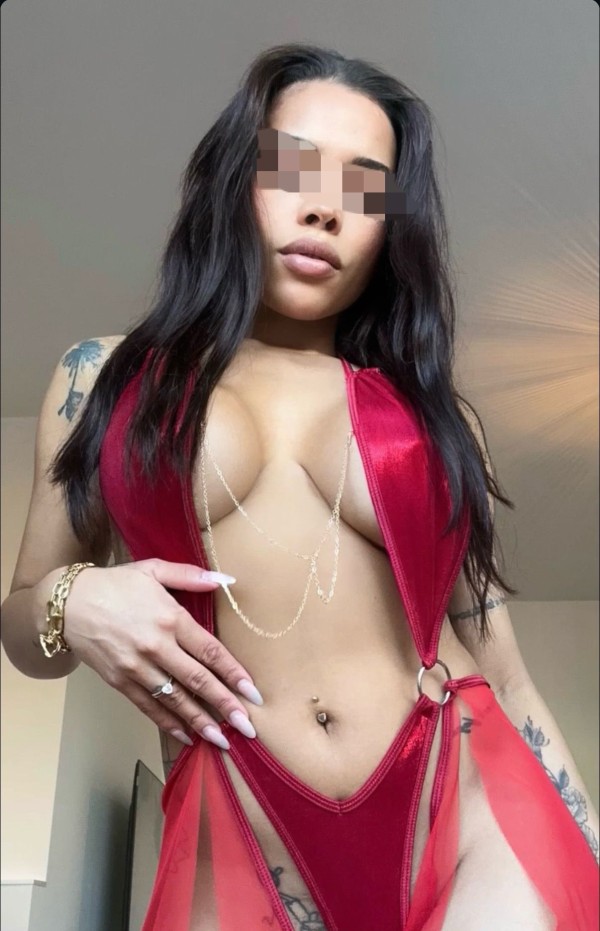 Bombón brasileña disponible 24h sanxenxo-portonovo