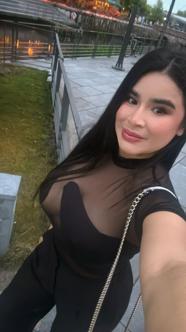 ABBY PURO VICIO Y PLACER… DE LUJO ARGUIENGUIN