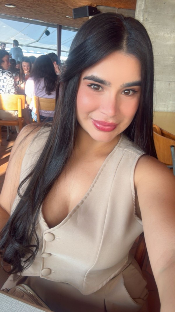 ABBY PURO VICIO Y PLACER… DE LUJO ARGUIENGUIN