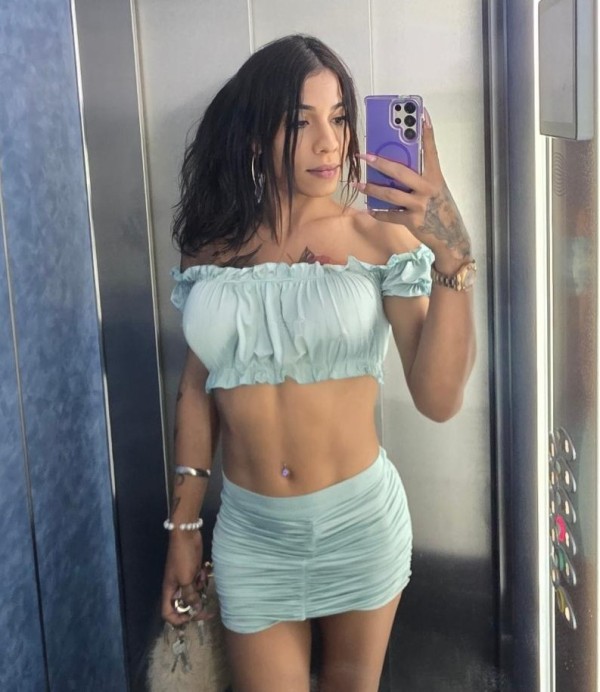 ISABELLA VENEZOLANA FEMENINA Y VERSATIL EN MARBELLA FIESTERA Y VICIOSA